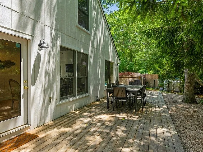 30 Ocean View Ave — Photo 18