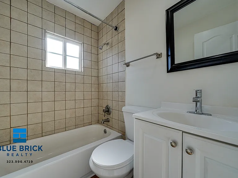 6182 Yolanda Ave — Photo 12