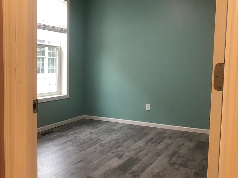 1680 Oakbrooke Ct — Photo 18