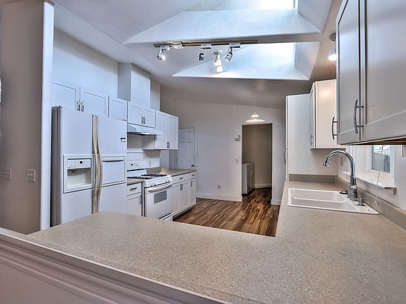 3rd image of 600 E Weddell Dr Spc 203