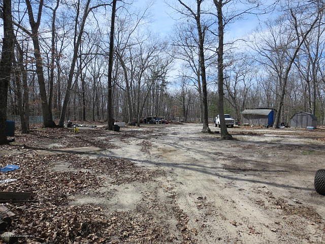 2nd image of 456 Toms River Rd