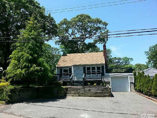 1st image of 4 Bayview Court