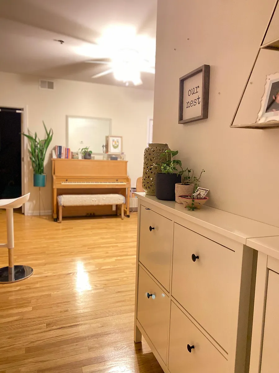 Entryway - 3519 Park Ave #5