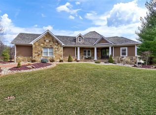 5 London Park, Edwardsville, IL 62025