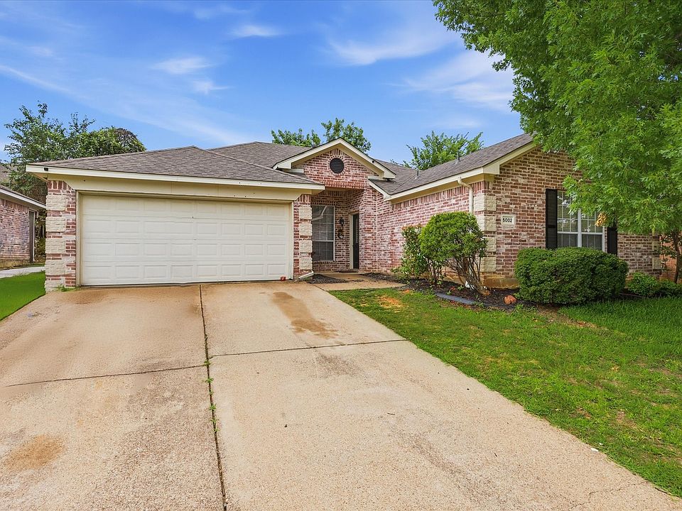 1st image of 5002 Bayberry Dr