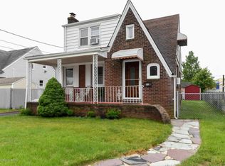 18 Matthew Ave, Carteret, NJ 07008