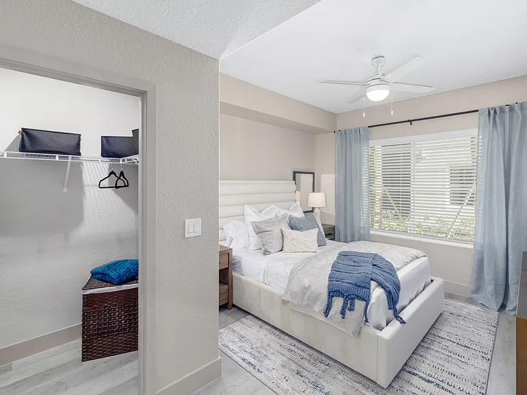 Azalea Park Apartments — Photo 8