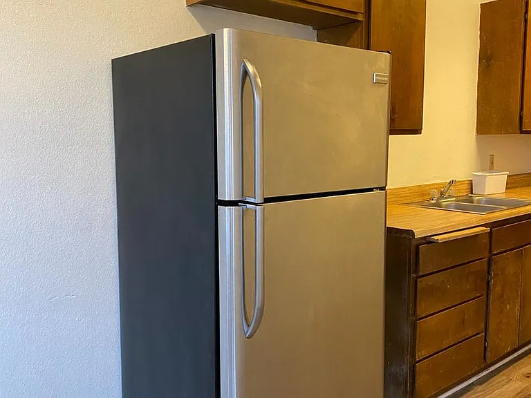 461 W Colorado St — Photo 15