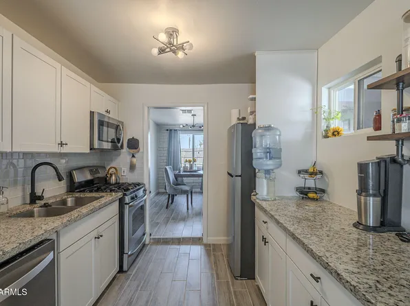 2910 W MADISON Street, Phoenix, AZ 85009