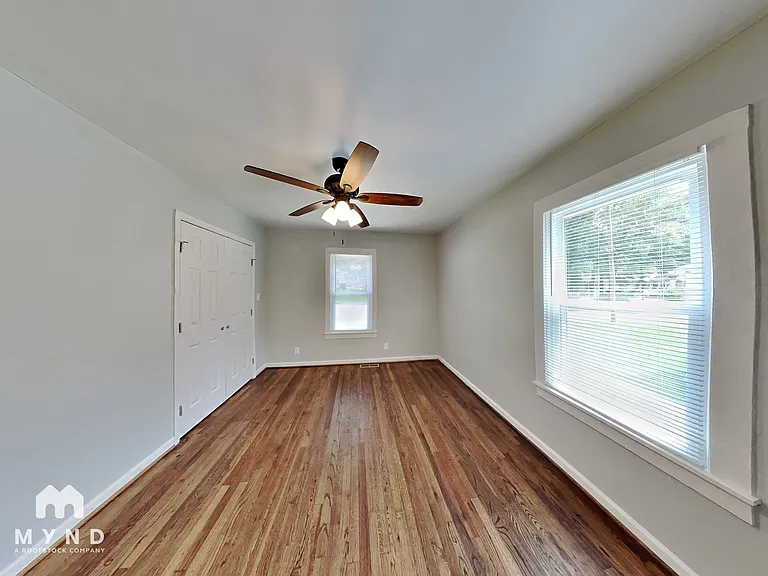 7824 Rugby Ave — Photo 7