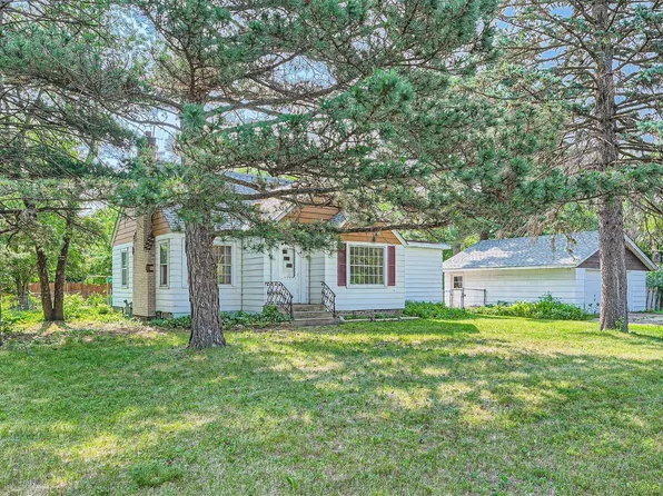 1112 Holley Ave, Saint Paul Park, MN 55071
