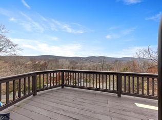 1 Baltusrol Ct.  Unit 2 #2, Vernon, NJ