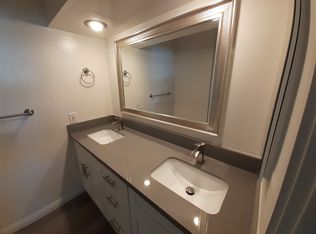 1731 Bedford Ln #D, Newport Beach, CA 92660