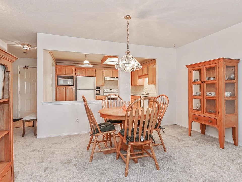 20600 53a Ave Langley, BC Zillow Apartments for Rent in Langley