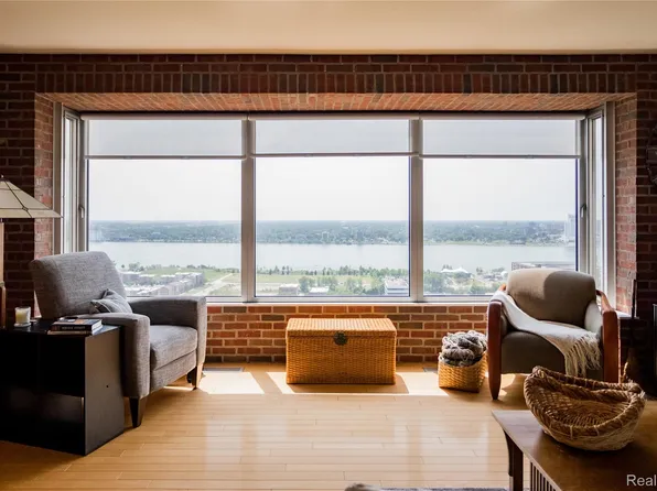 1300 E Lafayette St APT 2503, Detroit, MI 48207