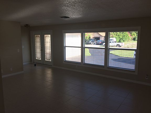 South view of living room
