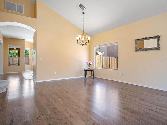 3rd image of 7438 W Trails Dr