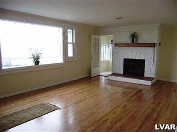 2nd image of 4724 Cardinal St