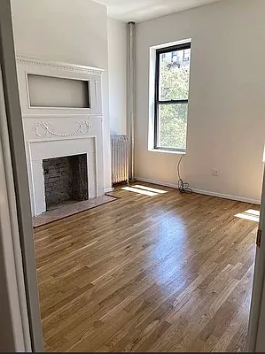 Rented by Walter & Samuels Inc | media 1