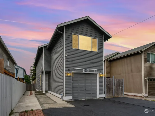 12229 47th Avenue S, Tukwila, WA 98178