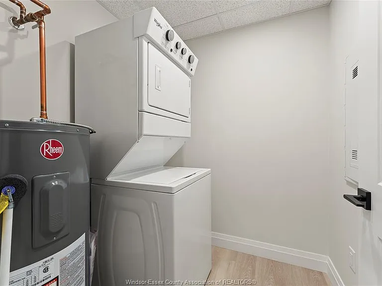 4775 Walker Rd #516 — Photo 24