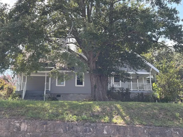 111 Goodlett St, Pacolet, SC 29372