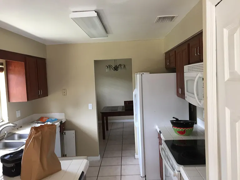 6433 Rockingtree Ln — Photo 24