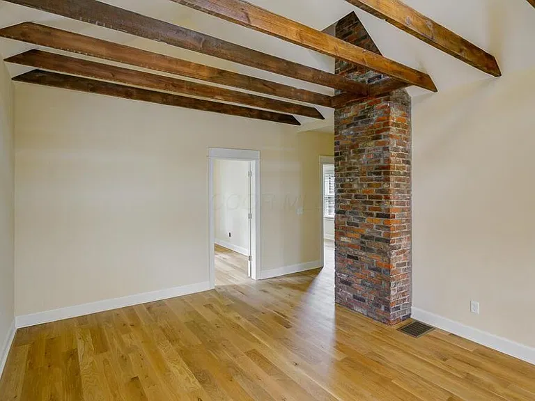 131 Lansing St — Photo 7
