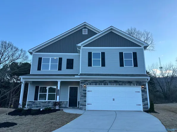 7338 Pine Run Ln SE, Owens Cross Roads, AL 35763