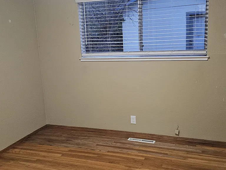 771 Ormonde Dr — Photo 16