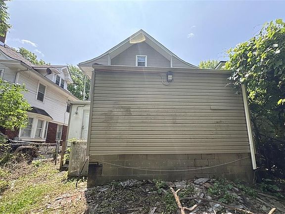 5th image of 3222 Lockridge Ave