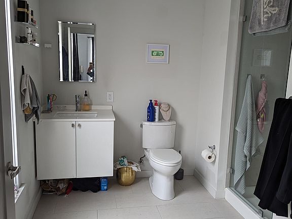 3rd image of 3389 Washington St #305