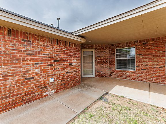 2nd image of 10104 Englewood Ave #2