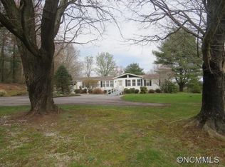 1840 Granite St, Hendersonville, NC 28792