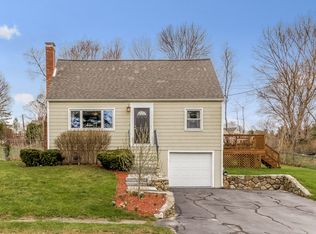64 Plymouth Rd, Bellingham, MA 02019