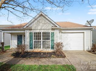 7523 Double Springs Ct, Charlotte, NC 28262