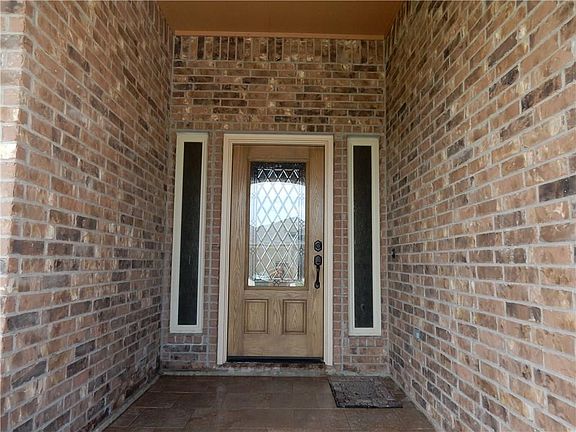 3rd image of 7638 Granite Dr