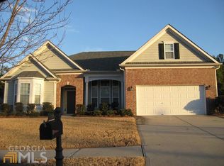 359 Southgate Dr, Locust Grove, GA 30248