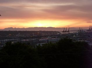 4402 10th Ave S, Seattle, WA 98108