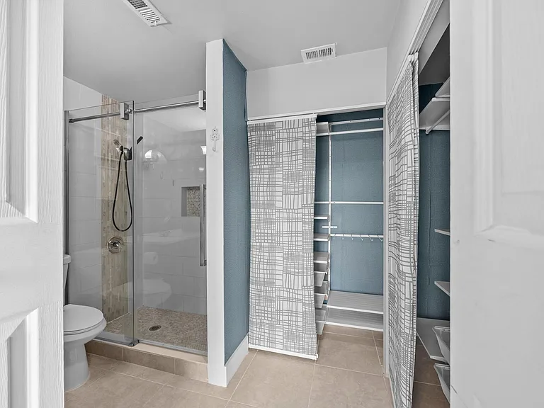 1520 Shaker Cir — Photo 14