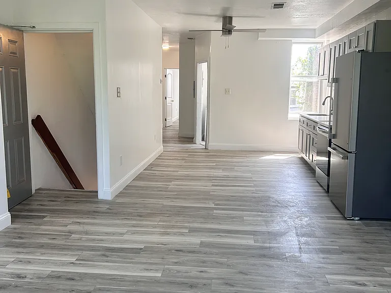 2213 N 33rd St #3 — Photo 3