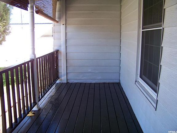 3rd image of 148 S 9th St
