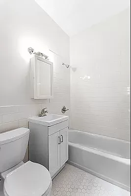 Rented by Compass | media 10