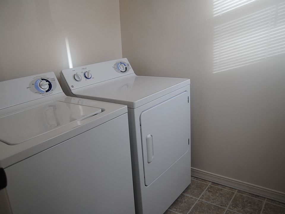 2nd image of 1559 N Stevens Dr APT D