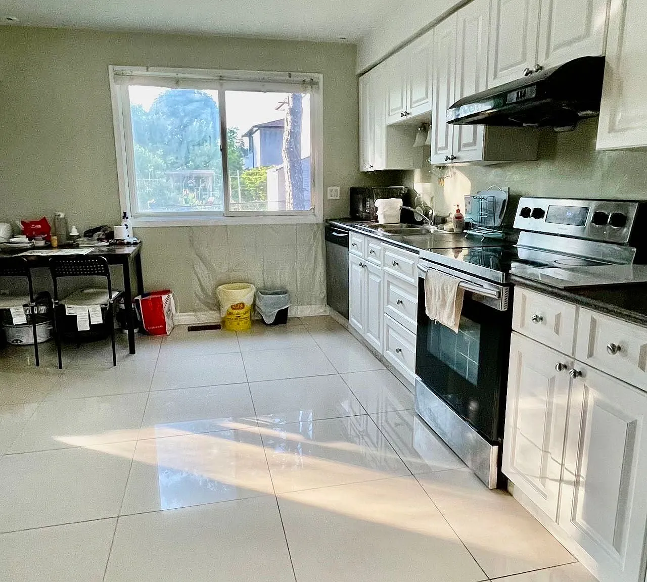 3 bed, $2,899 — Photo 3
