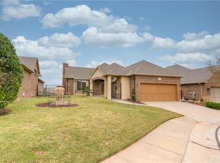 2609 Island Dr, Edmond, OK 73034