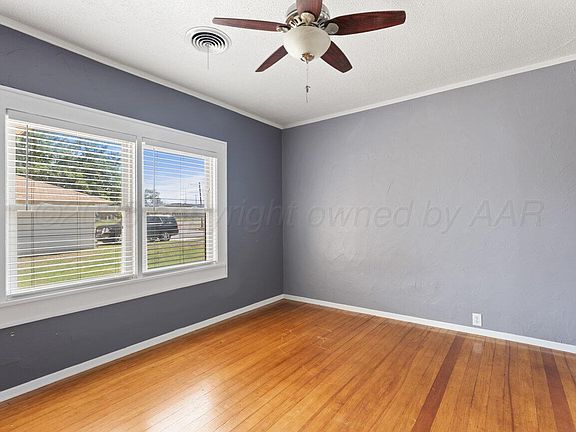 4th image of 504 N Madden St