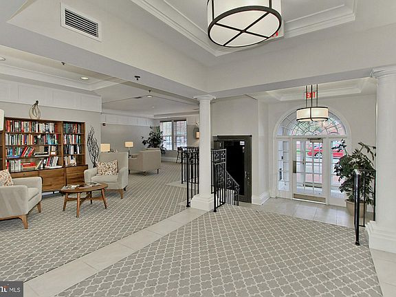 4th image of 4951 Brenman Park Dr APT 402