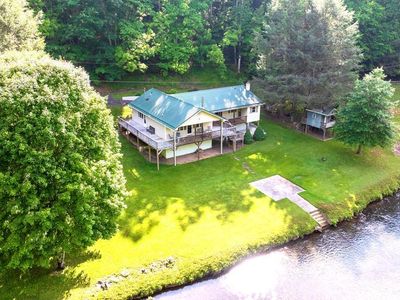 303 Creekside Dr, Dugspur, VA, 24325