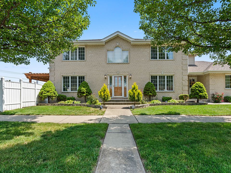 1st image of 6762 W 89th Pl